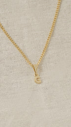 Dije Letras G