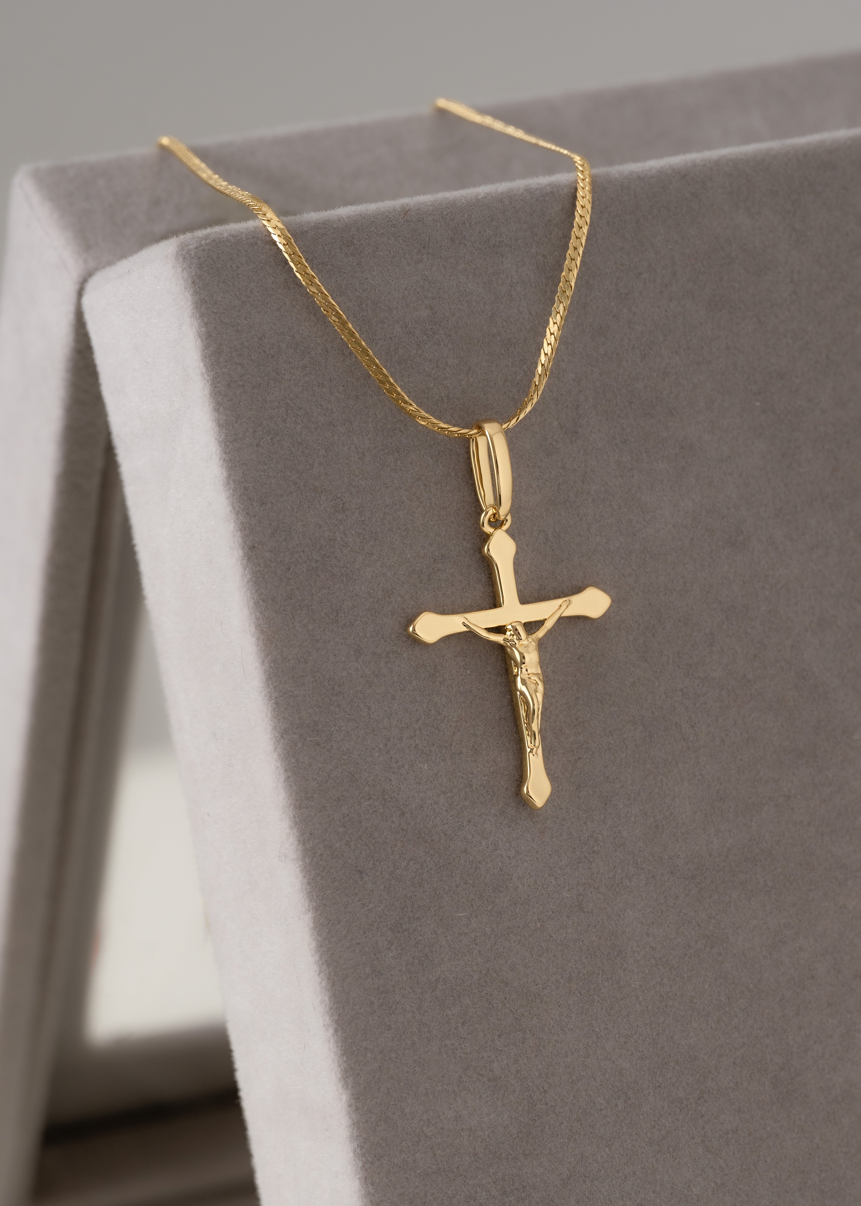Dije  Cruz Cristo